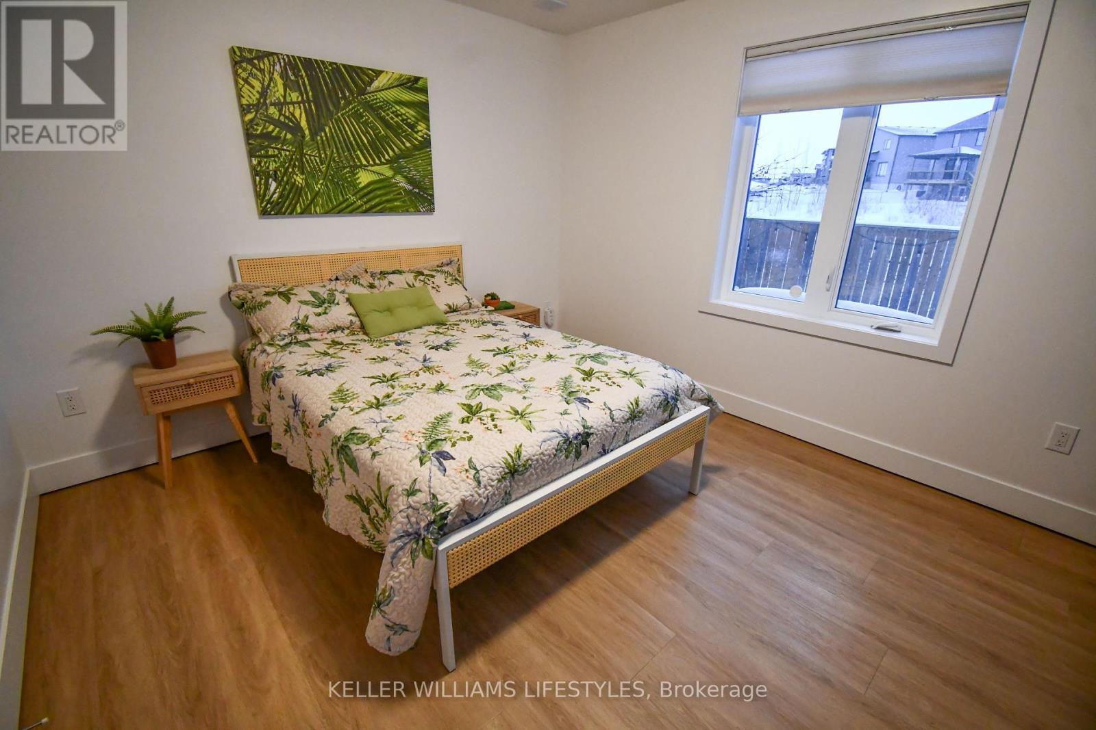 1934 Wateroak Drive, London North, Ontario  N6G 0M7 - Photo 37 - X12798142