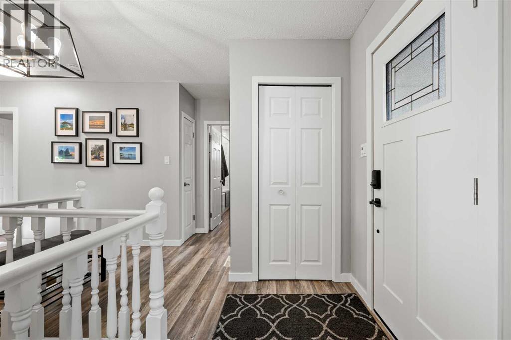 304 Wascana Crescent Se, Calgary, Alberta  T2J 1H5 - Photo 4 - A2285601