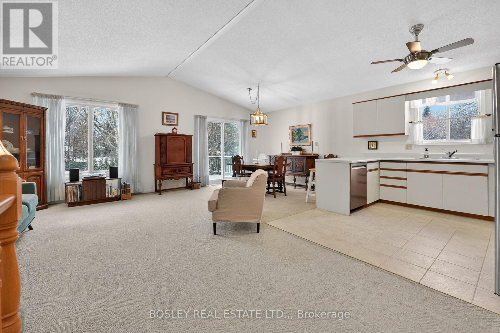 72 Flynn Street, Niagara-On-The-Lake, Ontario  L0S 1J0 - Photo 7 - X12665226