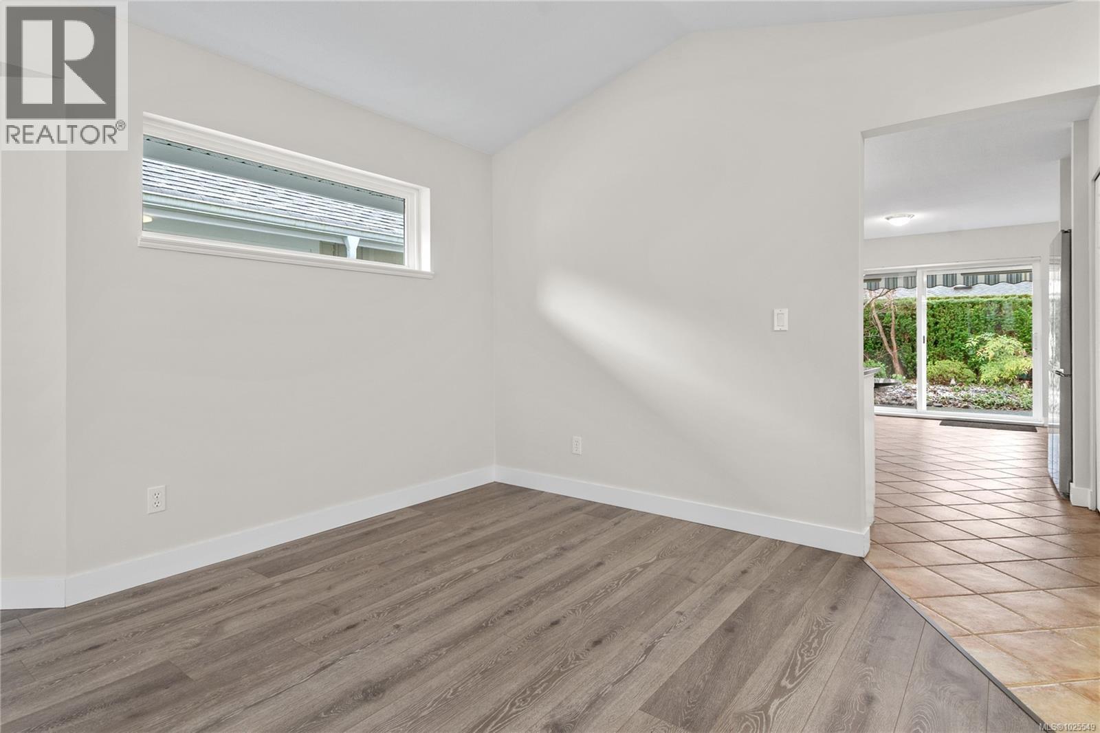 4 2010 20th St, Courtenay, British Columbia  V9N 2G6 - Photo 16 - 1025549