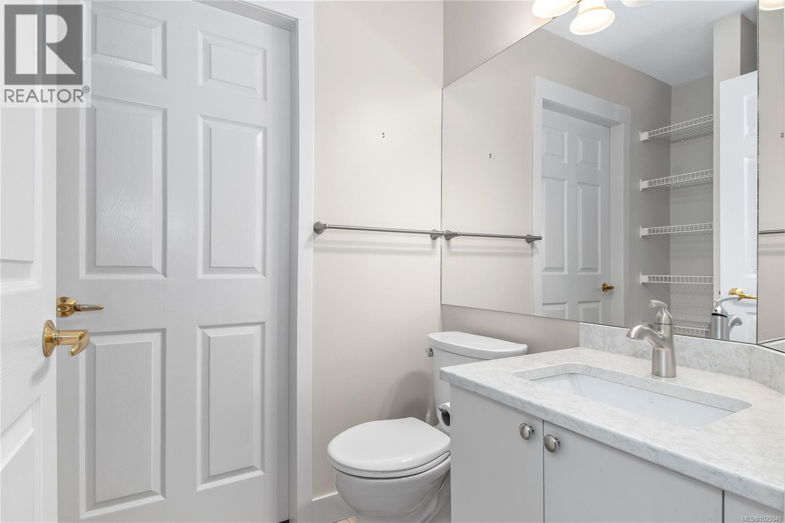 4 2010 20th St, Courtenay, British Columbia  V9N 2G6 - Photo 27 - 1025549