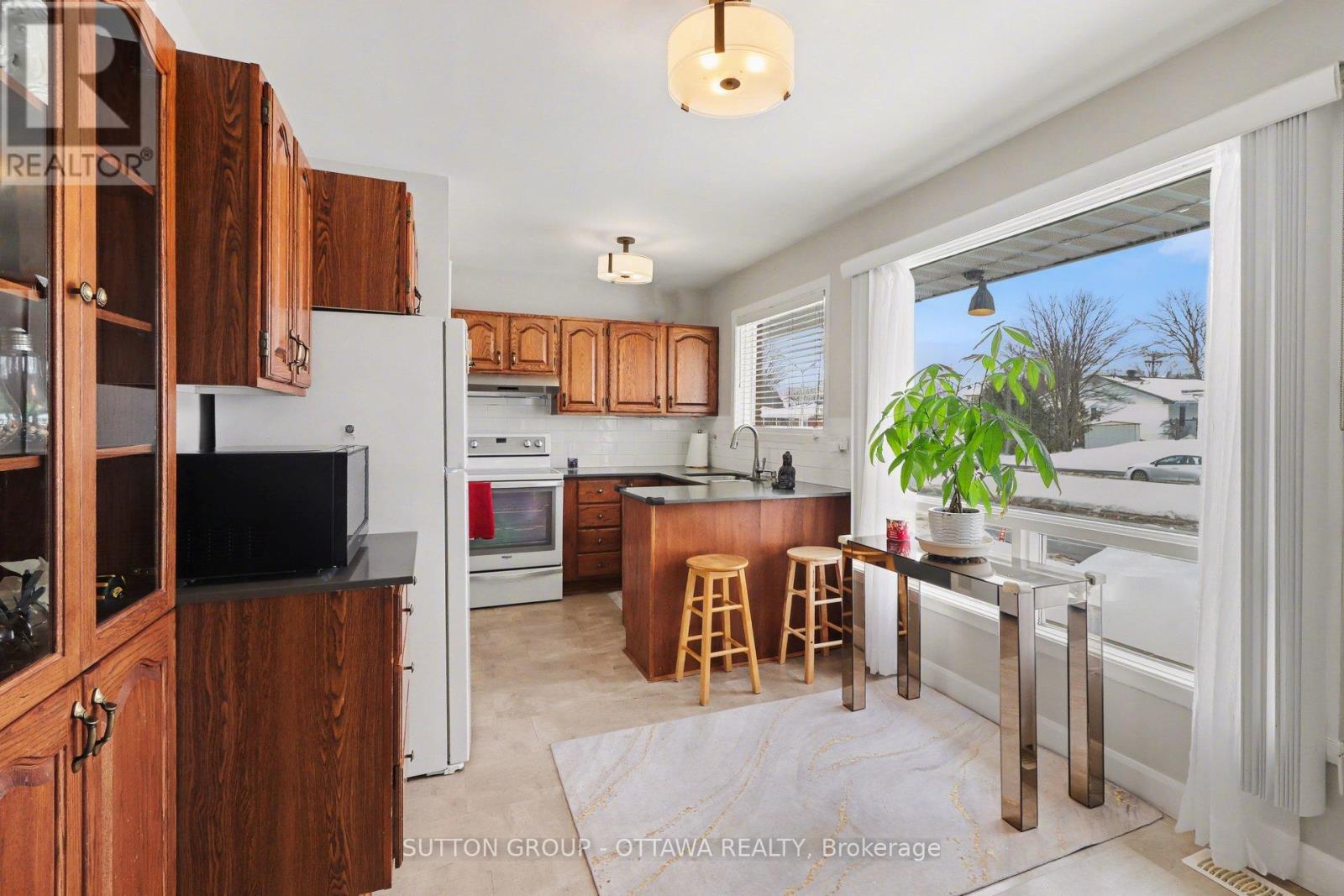 816 Cartier Boulevard, Hawkesbury, Ontario  K6A 1W7 - Photo 5 - X12798124