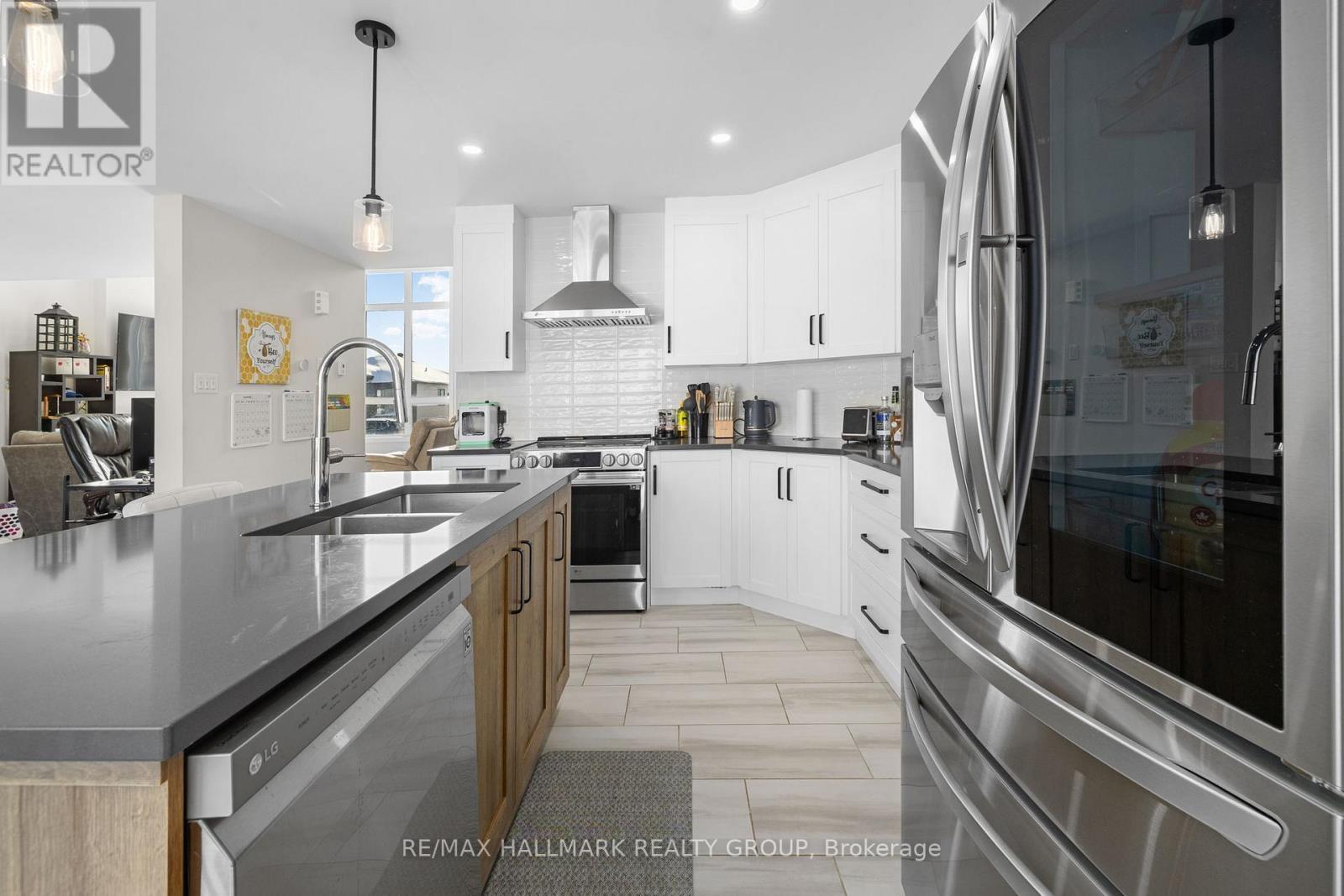 63 Rutile Street, Clarence-Rockland, Ontario  K4K 0M6 - Photo 14 - X12798176