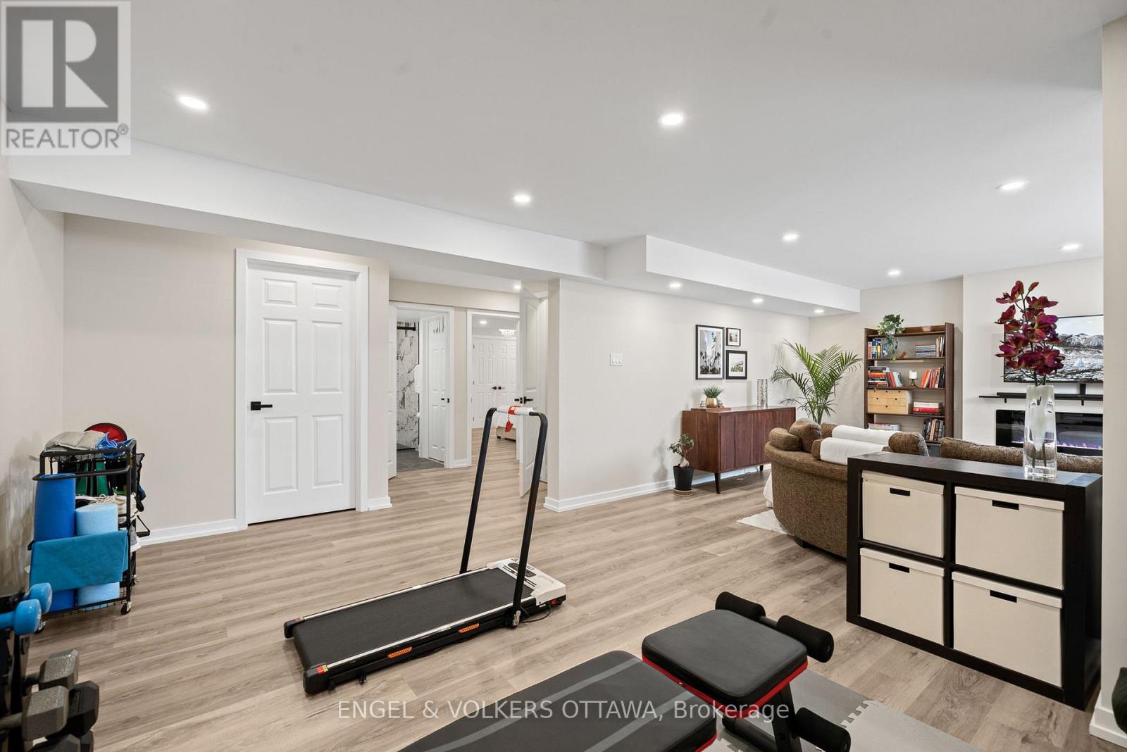 267 Sceptre Way, Ottawa, Ontario  K2V 0C6 - Photo 41 - X12798252