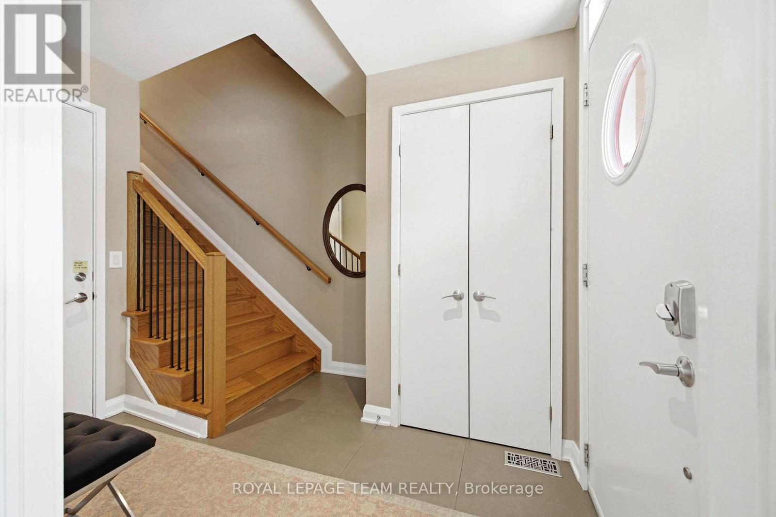 418 Mayfair Avenue, Ottawa, Ontario  K1Y 0K4 - Photo 5 - X12798348