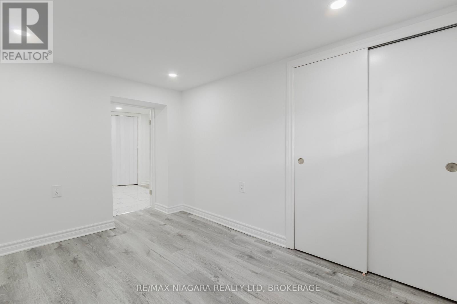 Basement Unit - 4765 Second Avenue, Niagara Falls, Ontario  L2E 4H7 - Photo 12 - X12798242