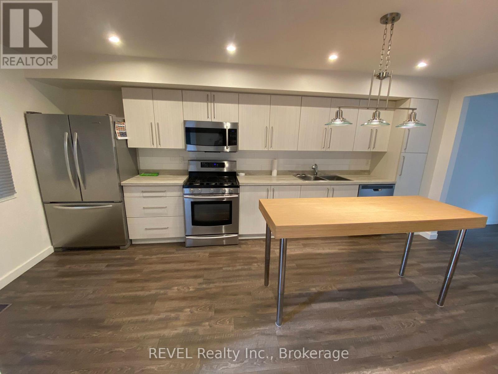 22 - 5815 Swayze Drive, Niagara Falls, Ontario  L2J 3W3 - Photo 1 - X12798338