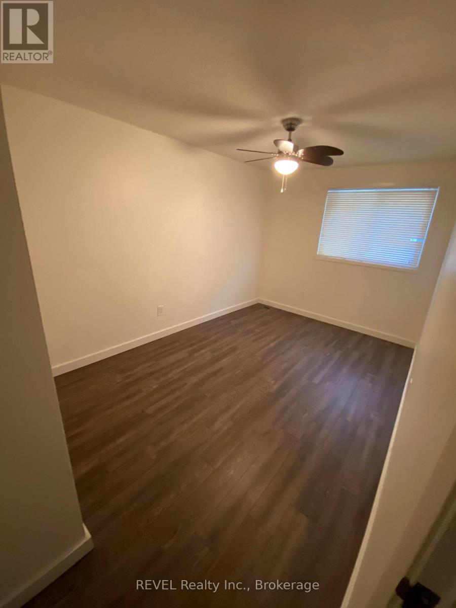 22 - 5815 Swayze Drive, Niagara Falls, Ontario  L2J 3W3 - Photo 5 - X12798338