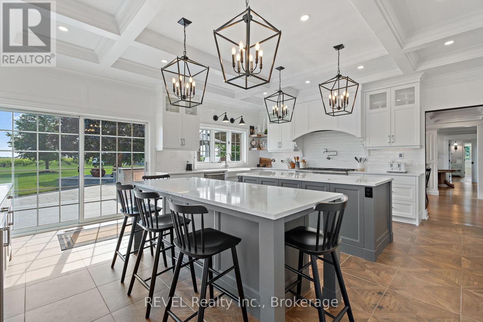 1275 Four Mile Creek Road, Niagara-On-The-Lake, Ontario  L0S 1J0 - Photo 10 - X12798344