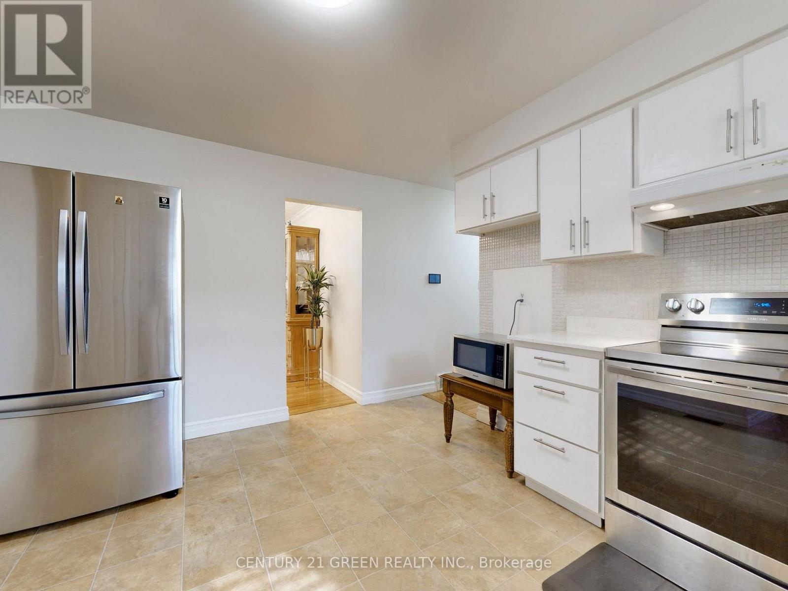 591 Dogwood Lane, Waterloo, Ontario  N2L 4Y1 - Photo 10 - X12795602