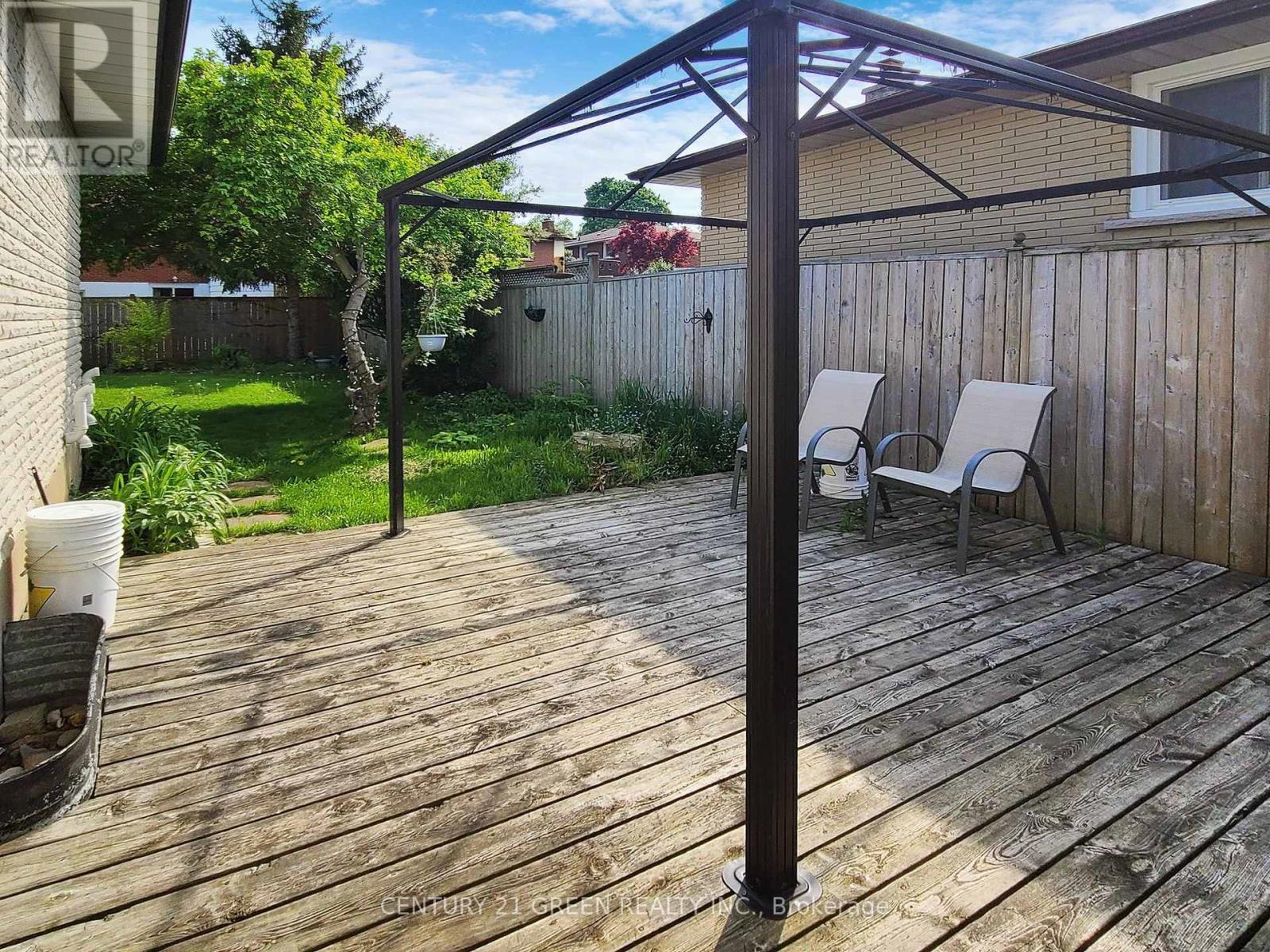 591 Dogwood Lane, Waterloo, Ontario  N2L 4Y1 - Photo 37 - X12795602