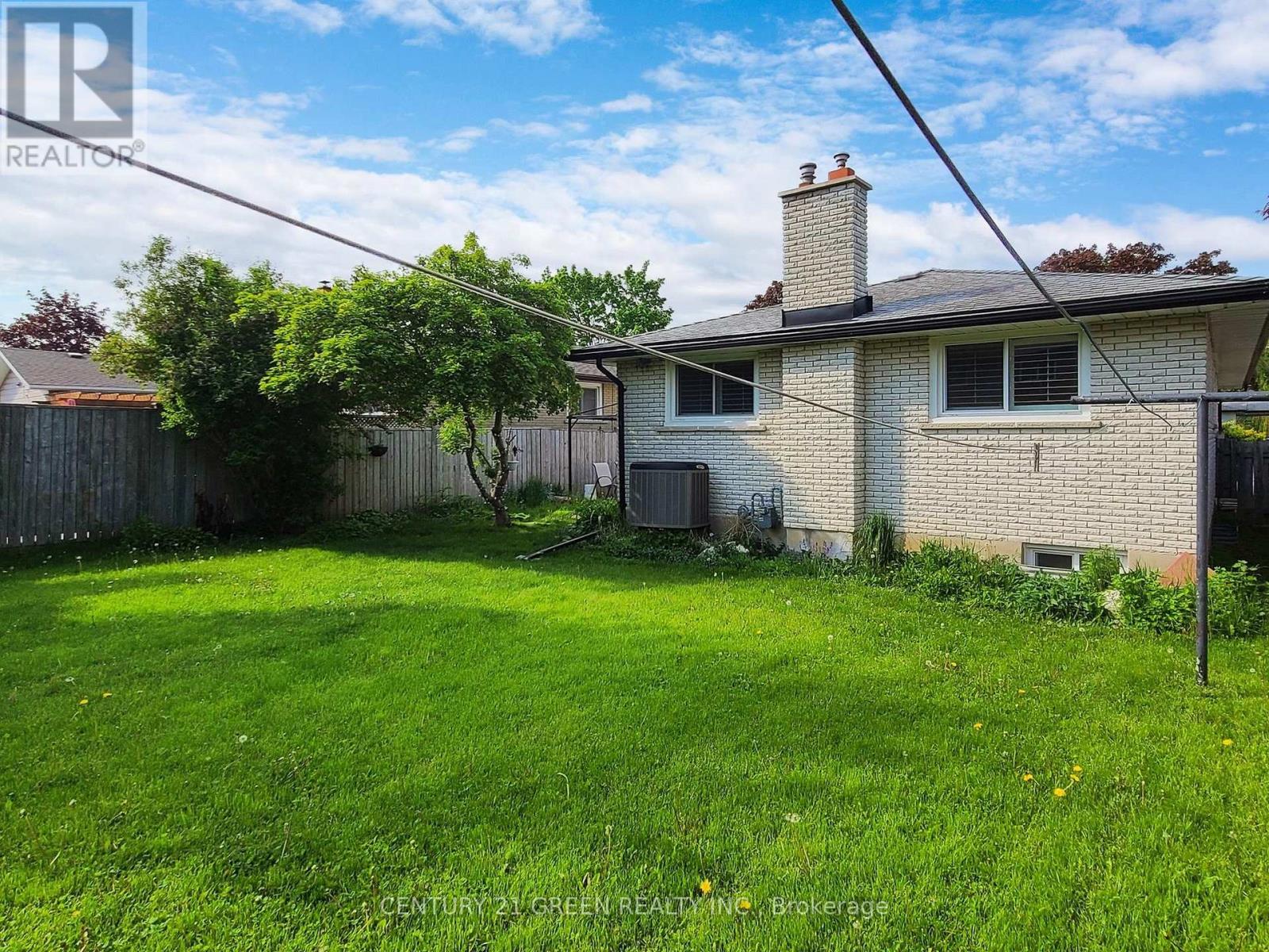 591 Dogwood Lane, Waterloo, Ontario  N2L 4Y1 - Photo 33 - X12795602