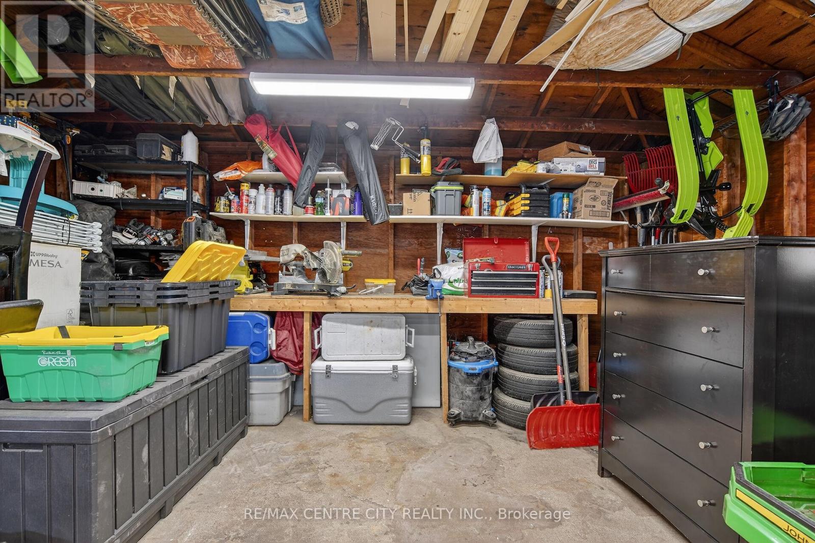 196 Byron Street, Zorra (Thamesford), Ontario  N0M 2M0 - Photo 35 - X12797646