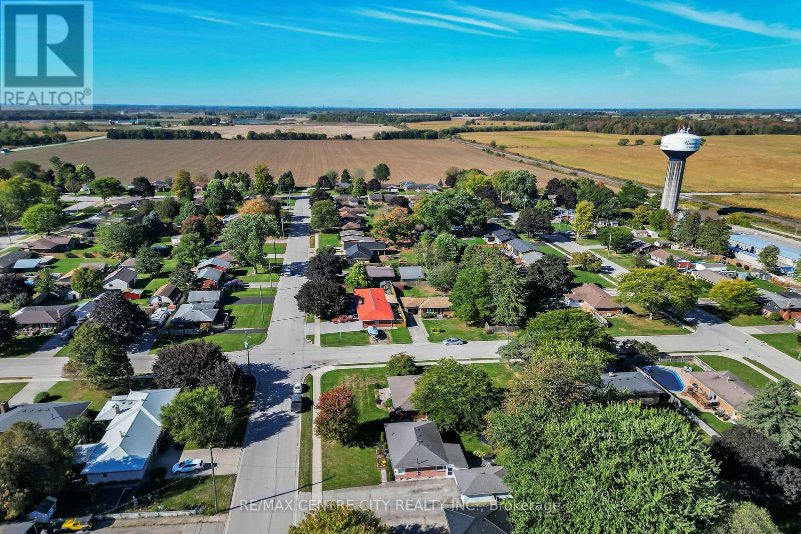 196 Byron Street, Zorra (Thamesford), Ontario  N0M 2M0 - Photo 46 - X12797646