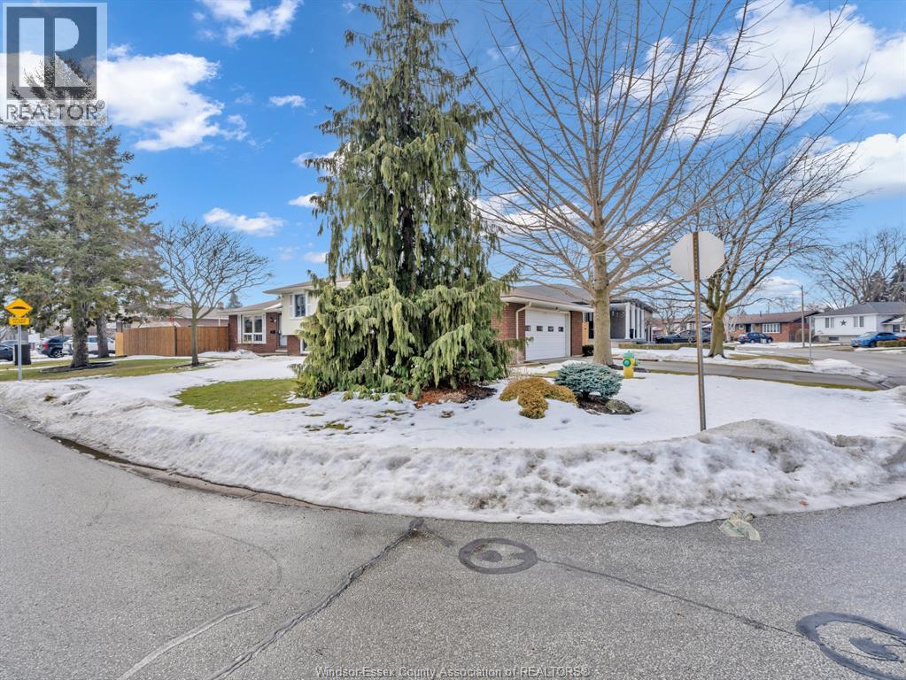 19 Bennie Avenue, Leamington, Ontario  N8H 4M1 - Photo 30 - 26003465