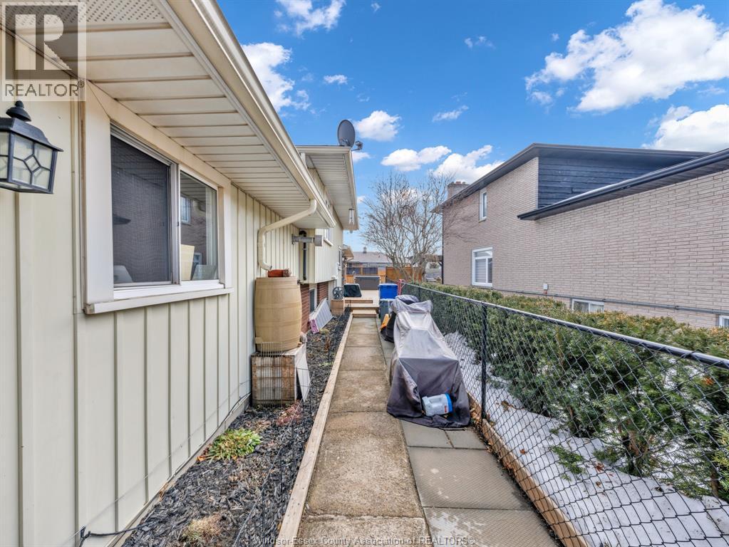 19 Bennie Avenue, Leamington, Ontario  N8H 4M1 - Photo 32 - 26003465