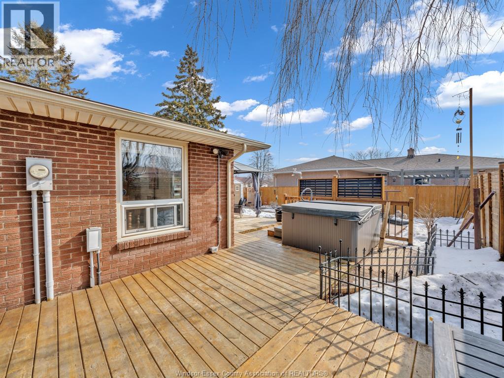 19 Bennie Avenue, Leamington, Ontario  N8H 4M1 - Photo 35 - 26003465