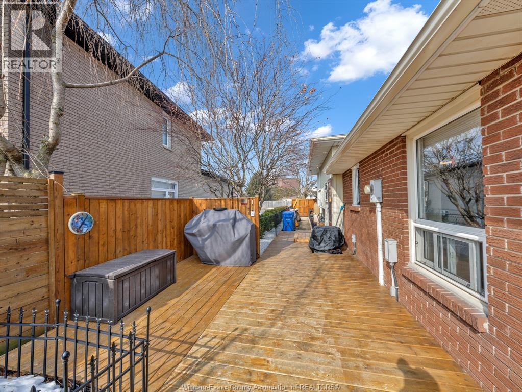 19 Bennie Avenue, Leamington, Ontario  N8H 4M1 - Photo 36 - 26003465