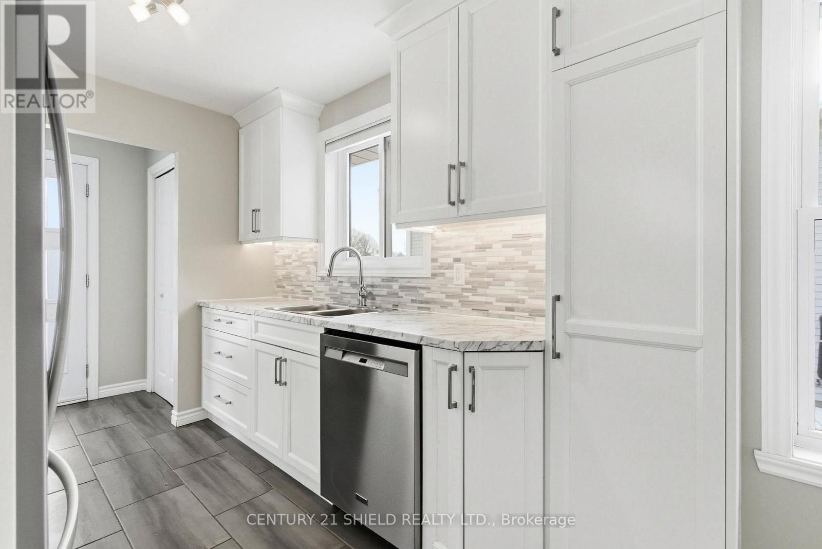 50 Wellington Street E, Cornwall, Ontario  K6H 6E5 - Photo 8 - X12712902