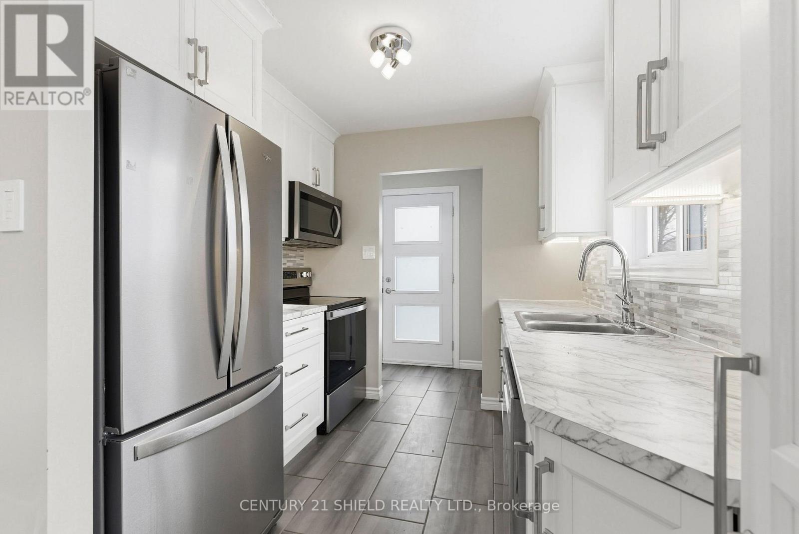 50 Wellington Street E, Cornwall, Ontario  K6H 6E5 - Photo 9 - X12712902