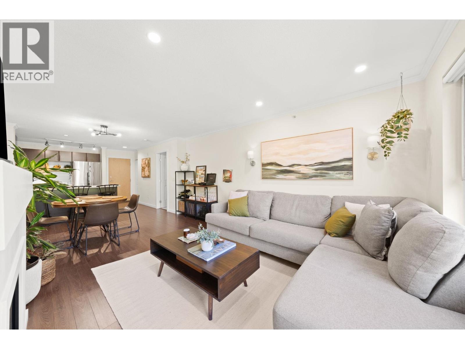 419 700 Klahanie Drive, Port Moody, British Columbia  V3H 5L3 - Photo 4 - R3058058