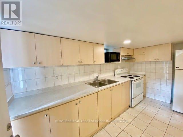 3 - 56 Markham Street, Toronto, Ontario  M6J 2G5 - Photo 4 - C12798228