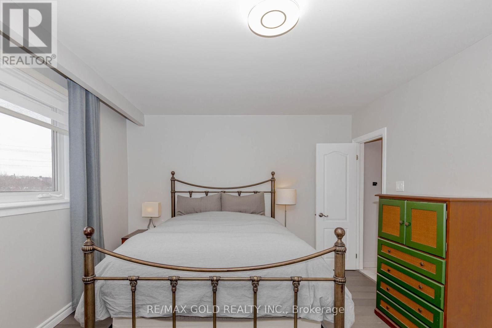 95 Fontainbleau Drive, Toronto, Ontario  M2M 1P1 - Photo 23 - C12798378