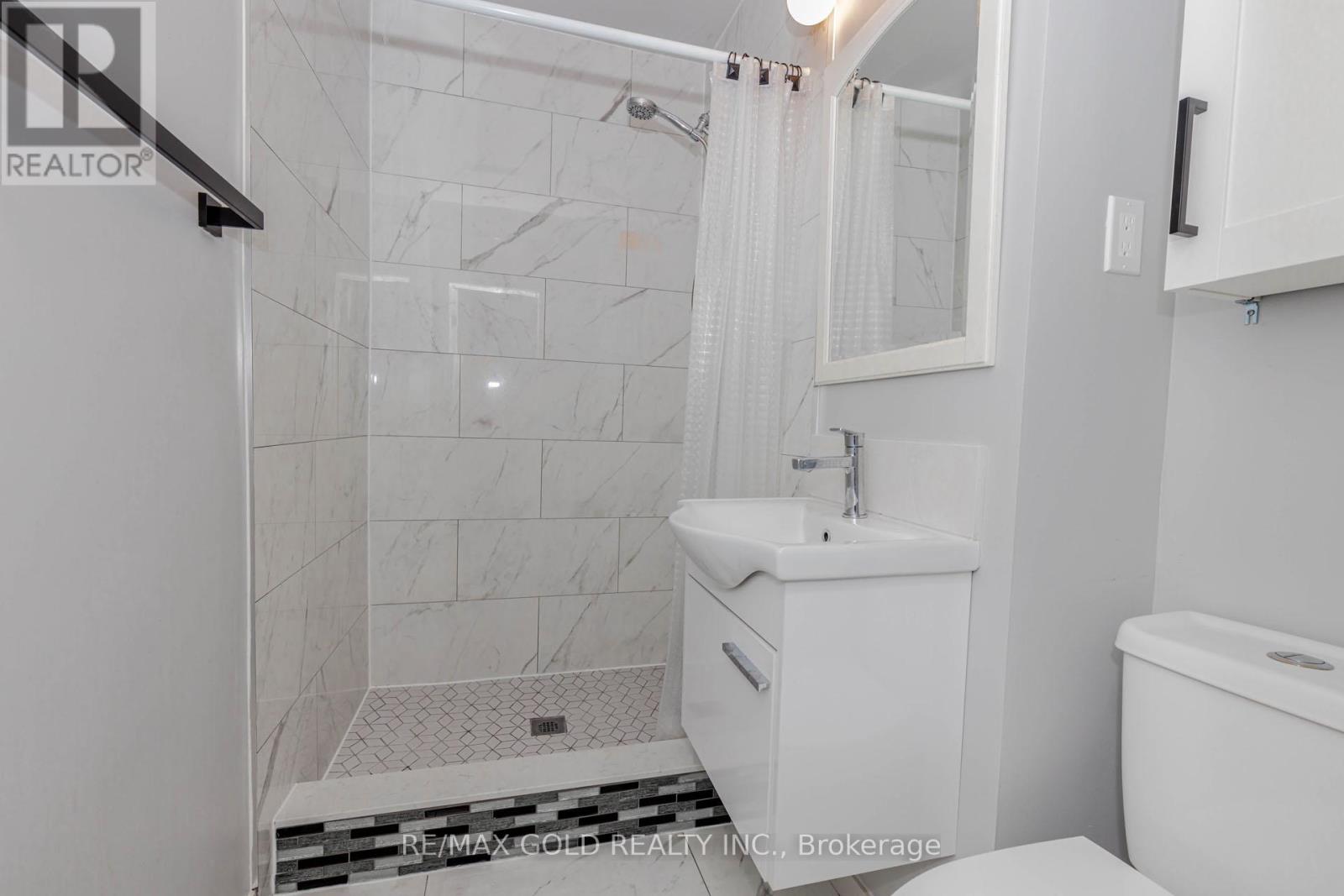 95 Fontainbleau Drive, Toronto, Ontario  M2M 1P1 - Photo 26 - C12798378