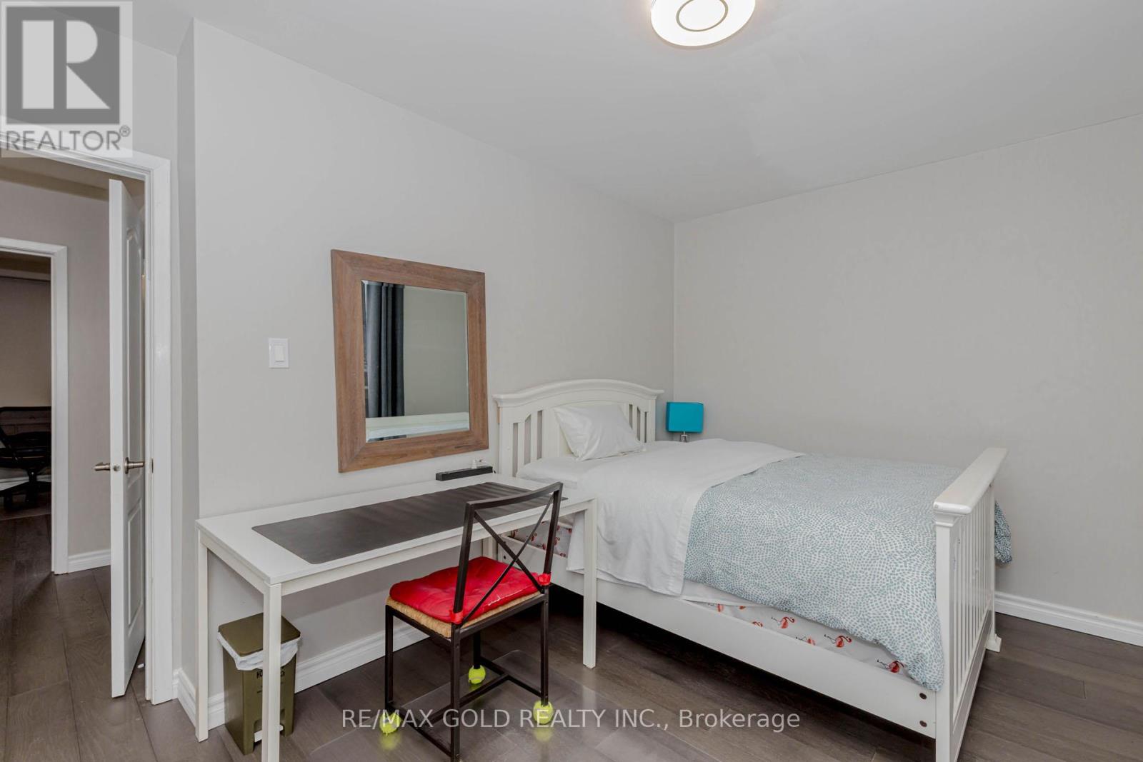 95 Fontainbleau Drive, Toronto, Ontario  M2M 1P1 - Photo 32 - C12798378