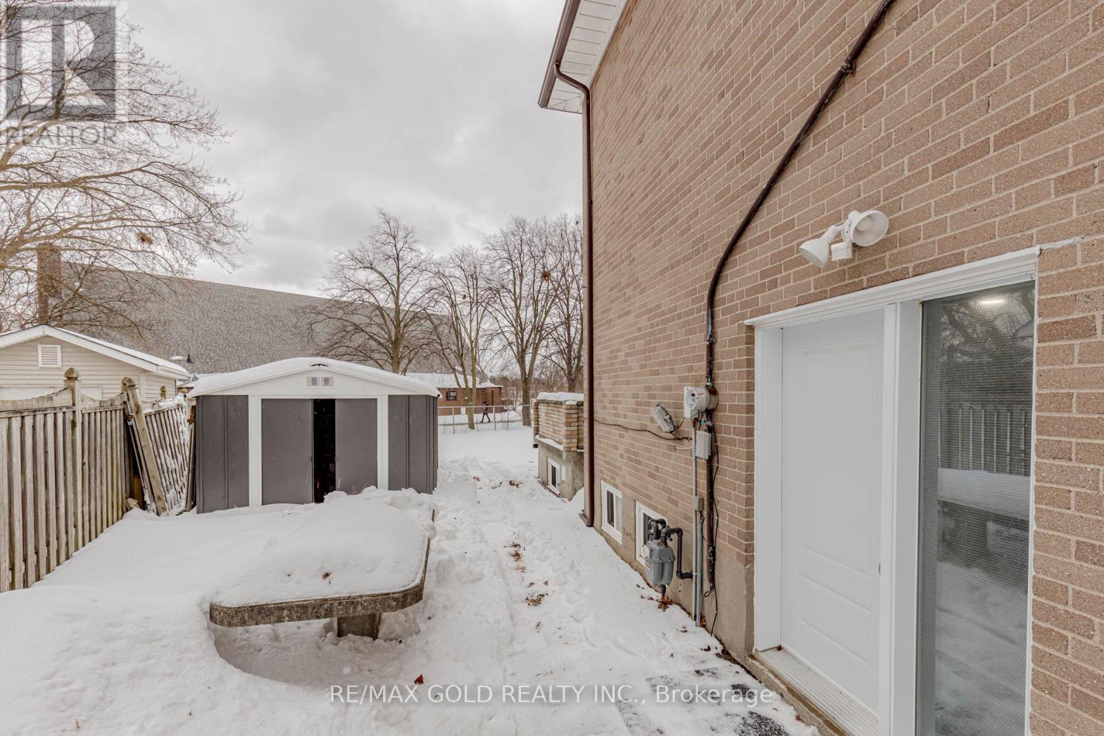 95 Fontainbleau Drive, Toronto, Ontario  M2M 1P1 - Photo 33 - C12798378