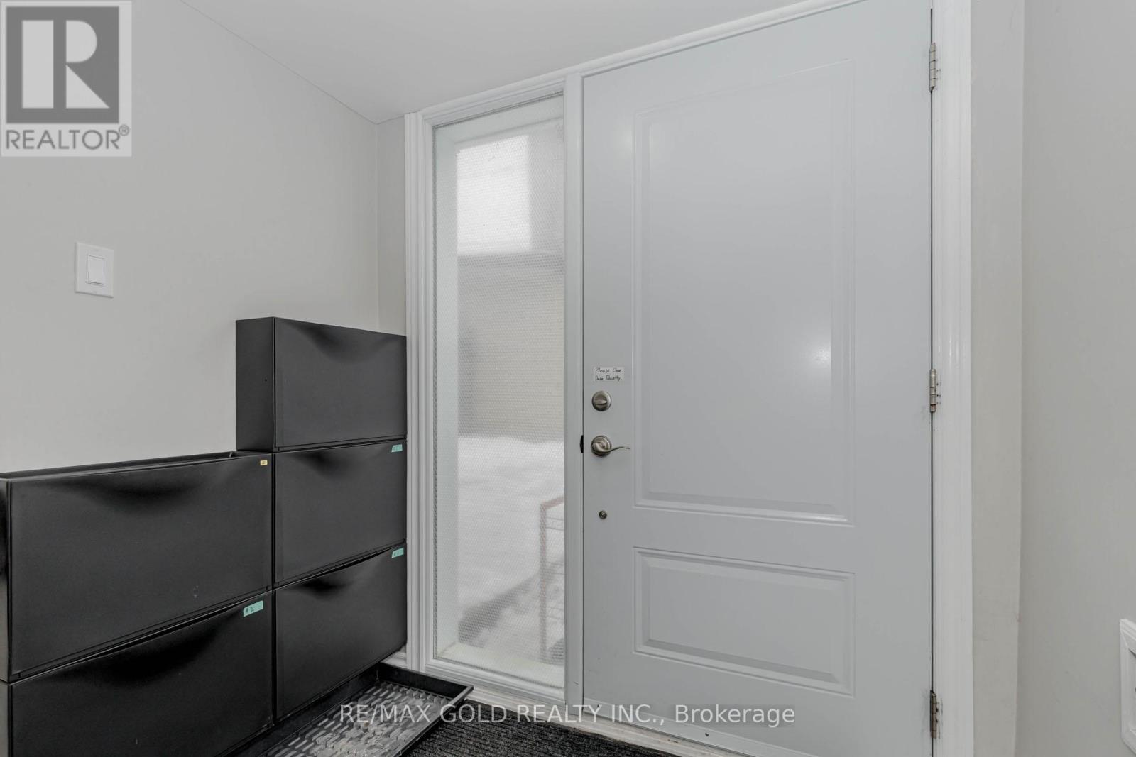 95 Fontainbleau Drive, Toronto, Ontario  M2M 1P1 - Photo 34 - C12798378