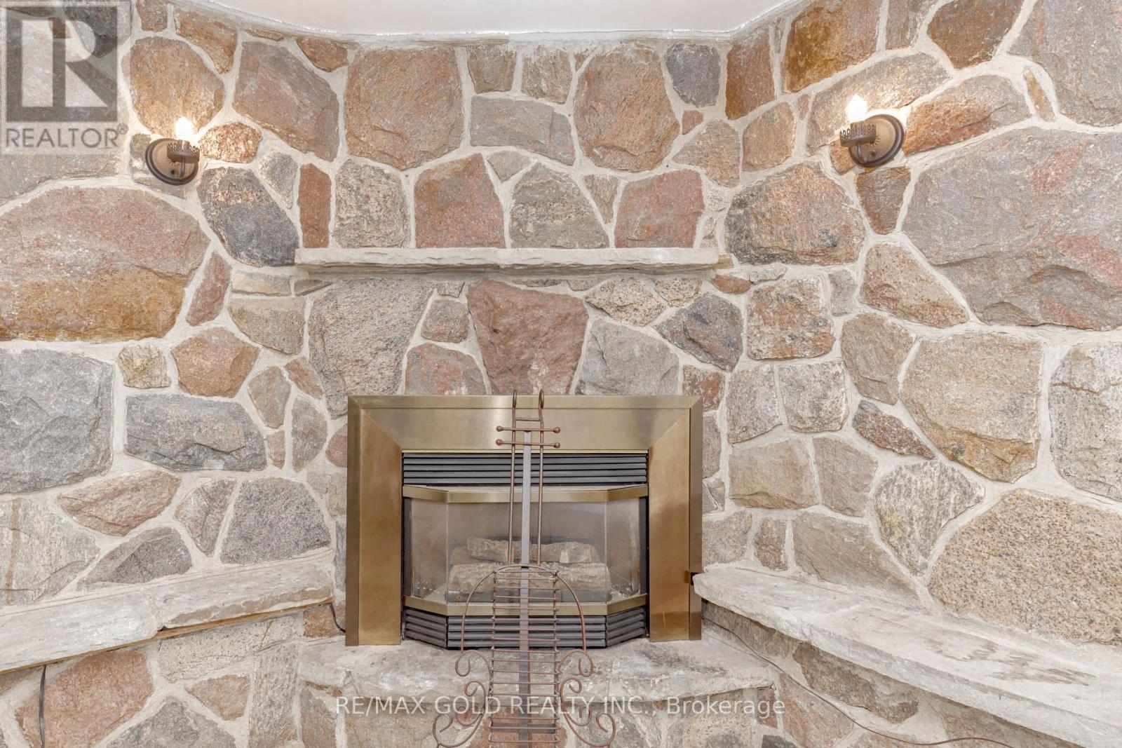 95 Fontainbleau Drive, Toronto, Ontario  M2M 1P1 - Photo 36 - C12798378