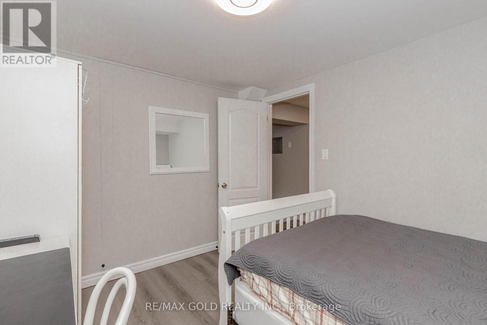 95 Fontainbleau Drive, Toronto, Ontario  M2M 1P1 - Photo 39 - C12798378