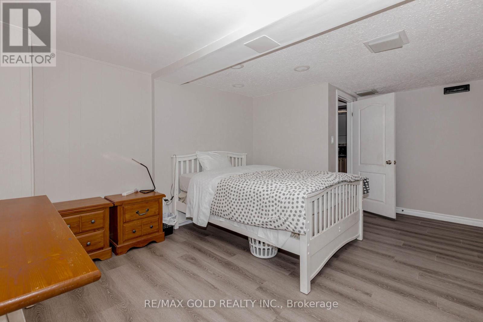 95 Fontainbleau Drive, Toronto, Ontario  M2M 1P1 - Photo 42 - C12798378