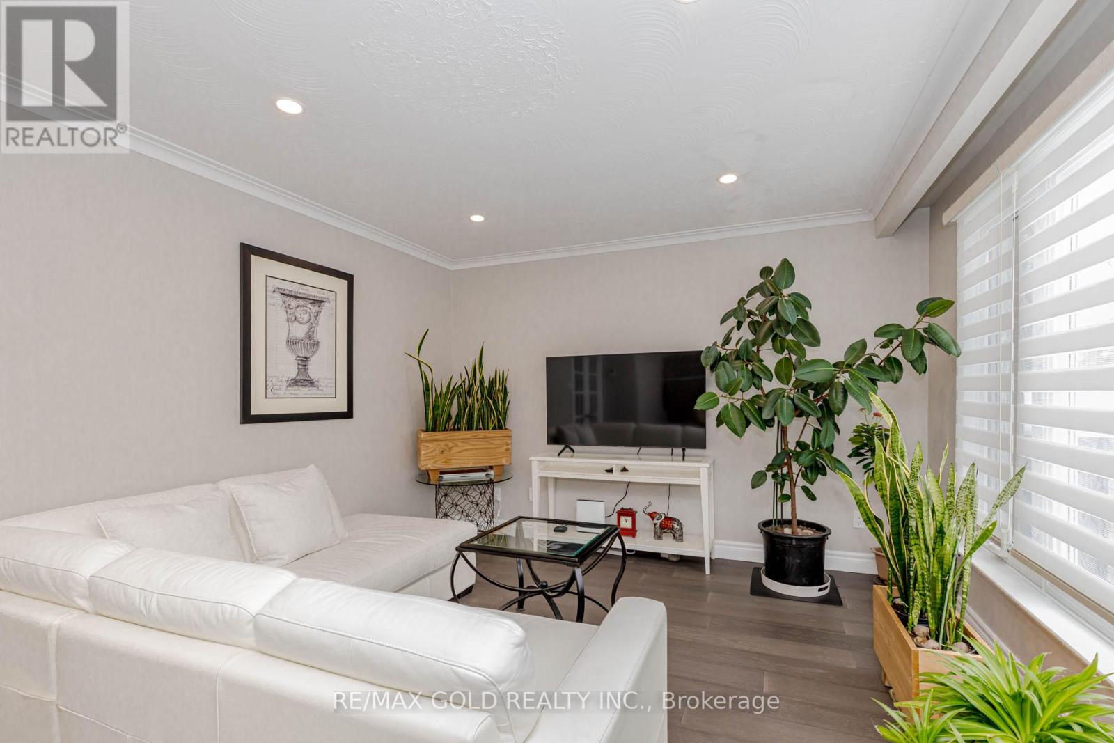 95 Fontainbleau Drive, Toronto, Ontario  M2M 1P1 - Photo 7 - C12798378