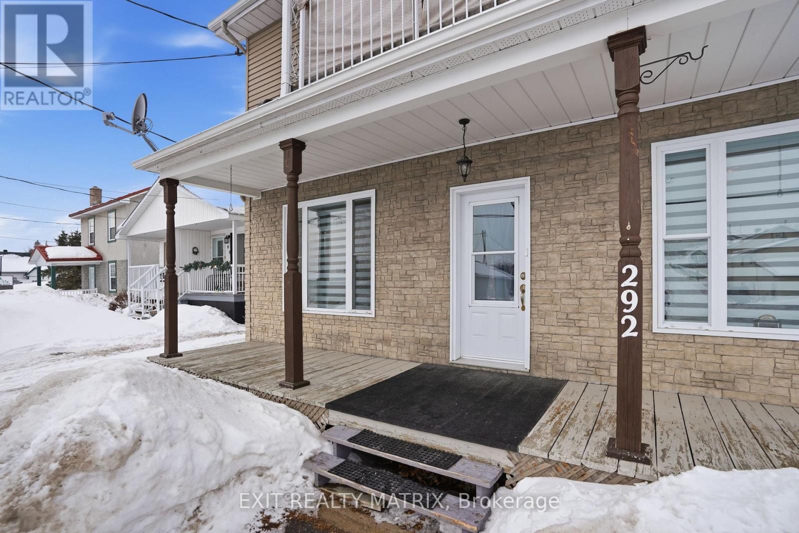 292 St. Joseph Street, Alfred And Plantagenet, Ontario  K0B 1A0 - Photo 3 - X12798350