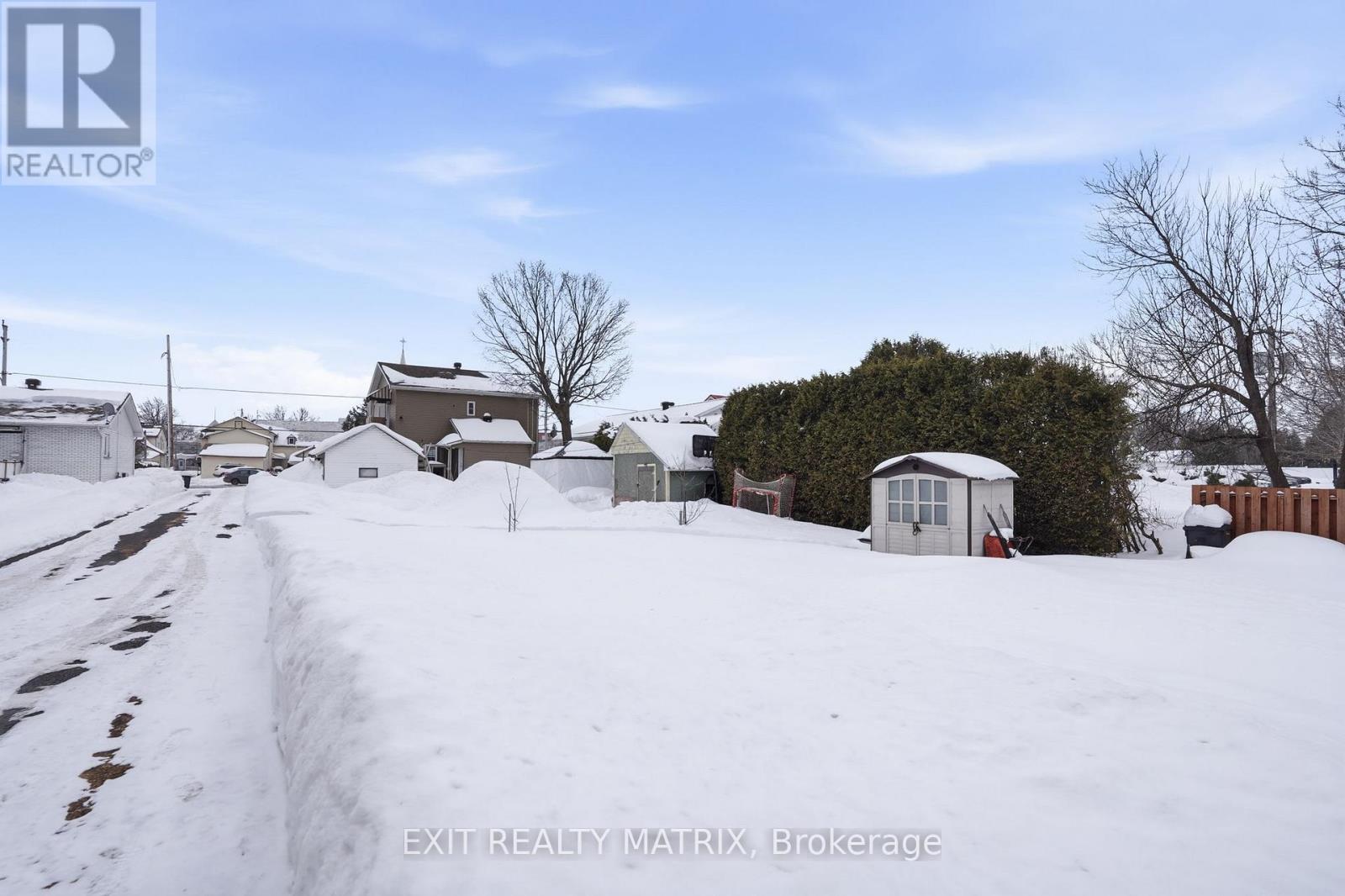 292 St. Joseph Street, Alfred And Plantagenet, Ontario  K0B 1A0 - Photo 32 - X12798350