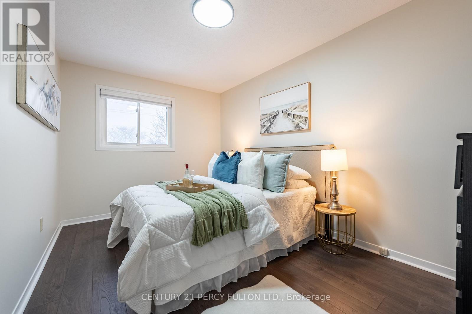 708 Abingdon Court, Pickering, Ontario  L1W 3M7 - Photo 19 - E12798118