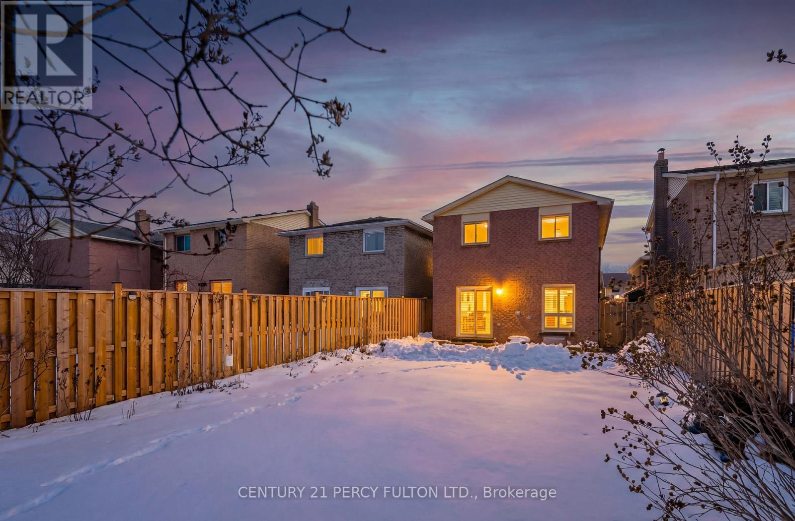 708 Abingdon Court, Pickering, Ontario  L1W 3M7 - Photo 24 - E12798118