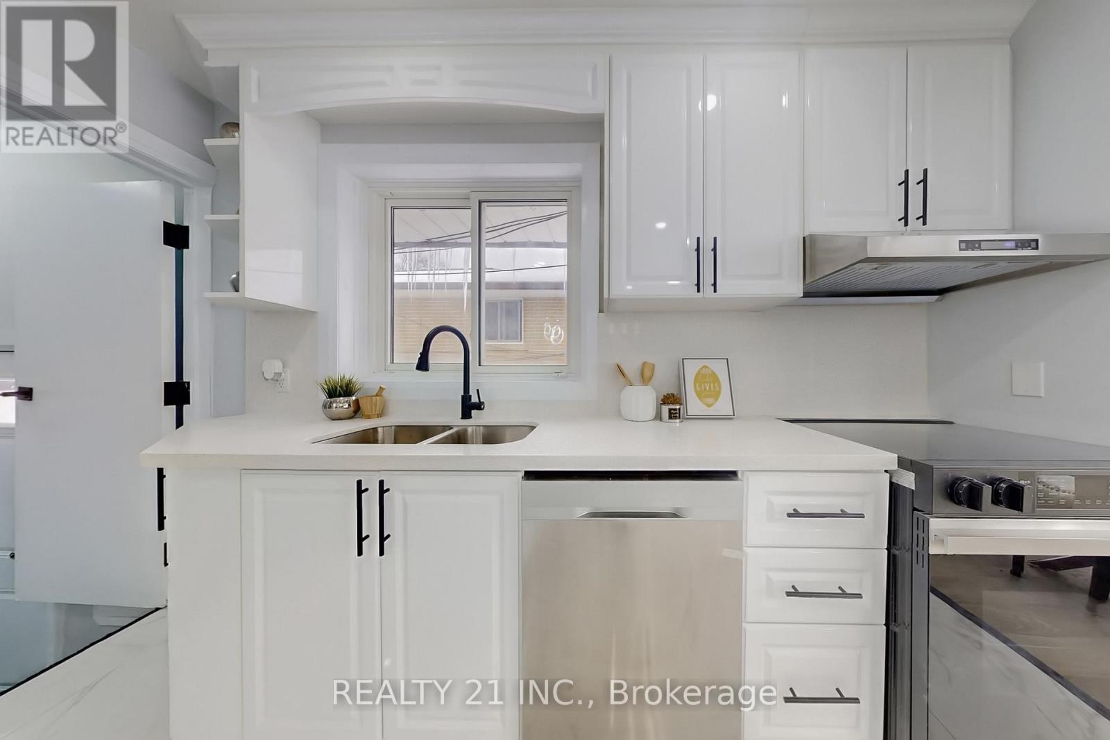 7 Stoney Creek Drive, Toronto, Ontario  M1E 3L2 - Photo 17 - E12798220