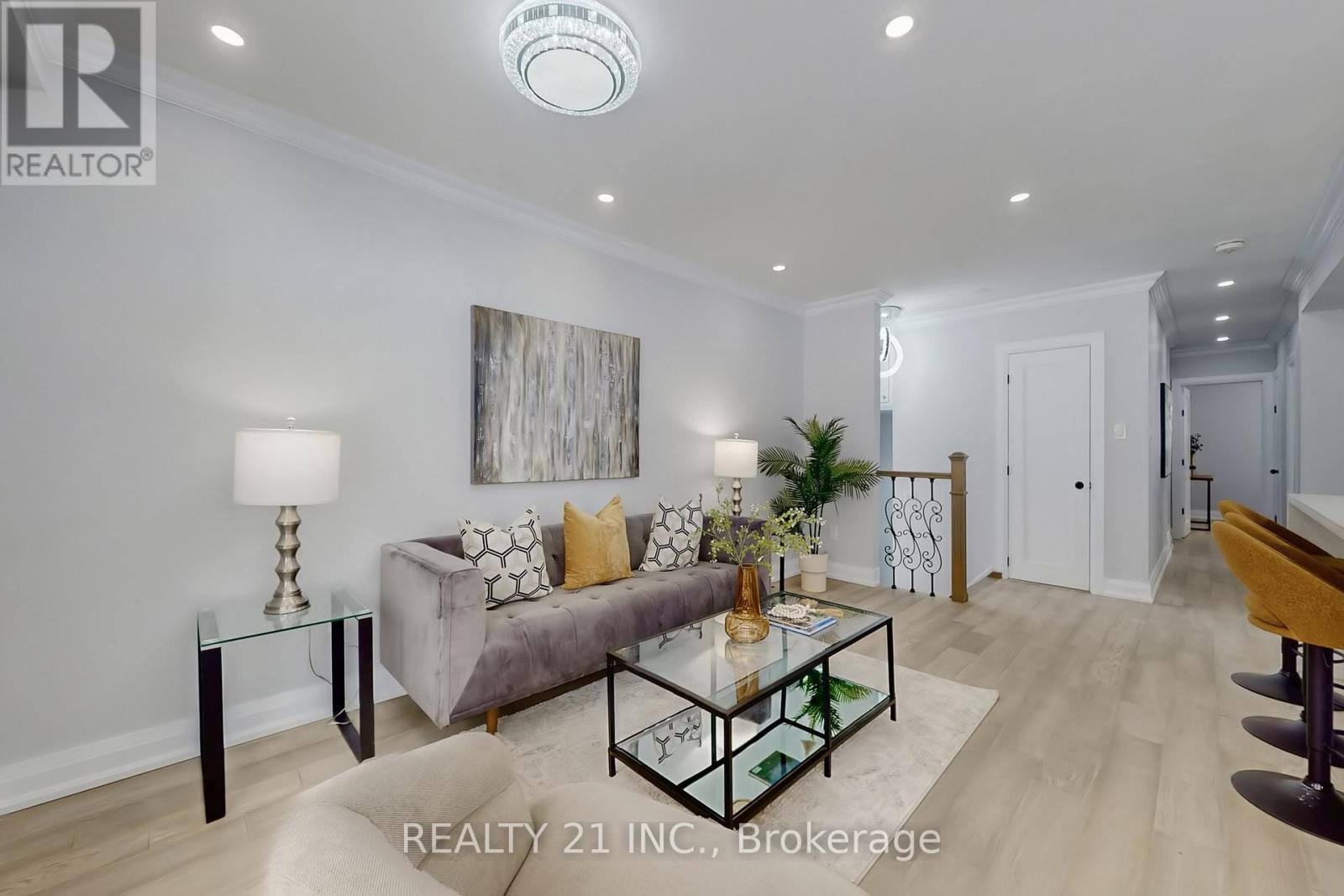 7 Stoney Creek Drive, Toronto, Ontario  M1E 3L2 - Photo 9 - E12798220