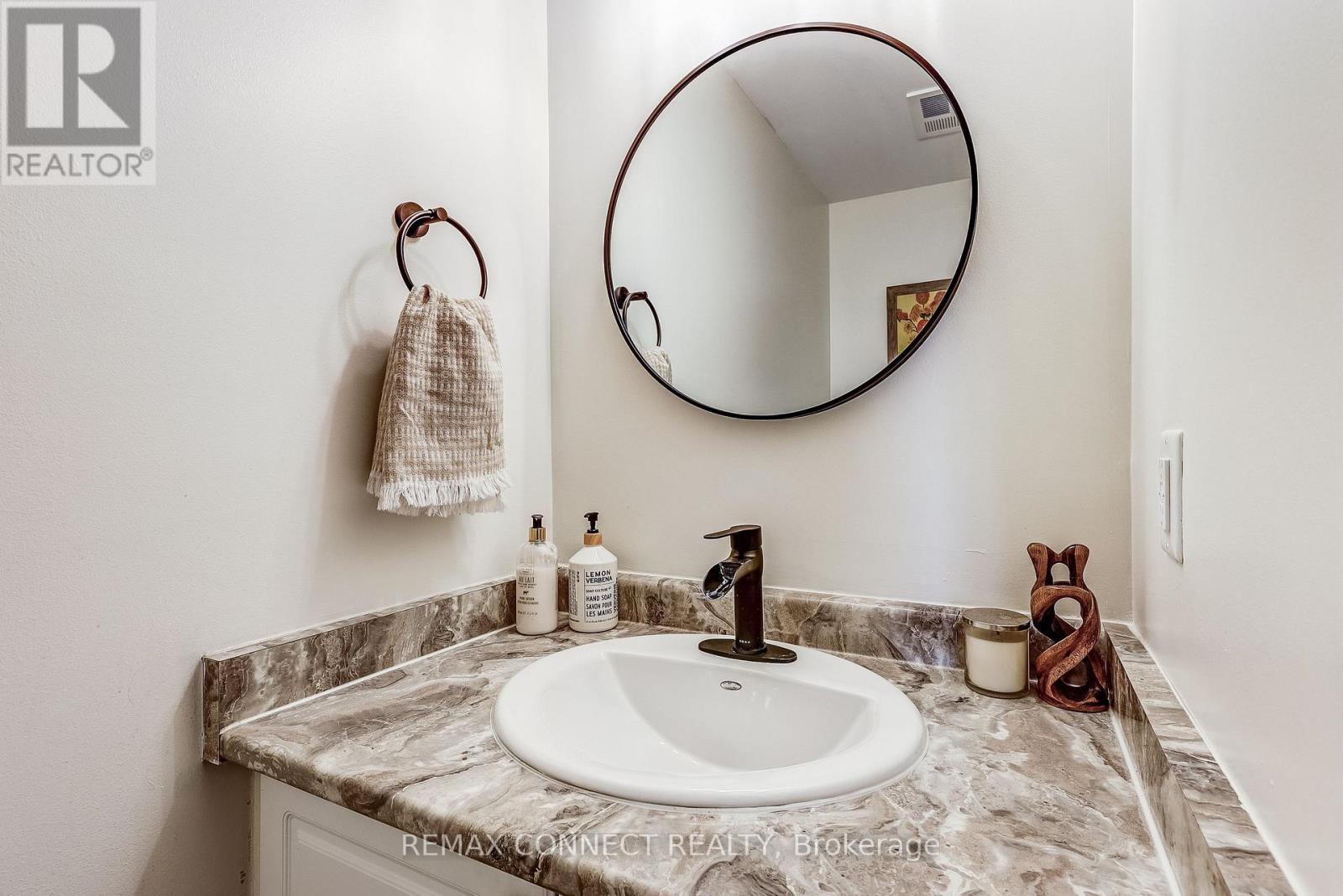 420 - 21 Brookhouse Drive, Clarington, Ontario  L1B 0B4 - Photo 11 - E12798292