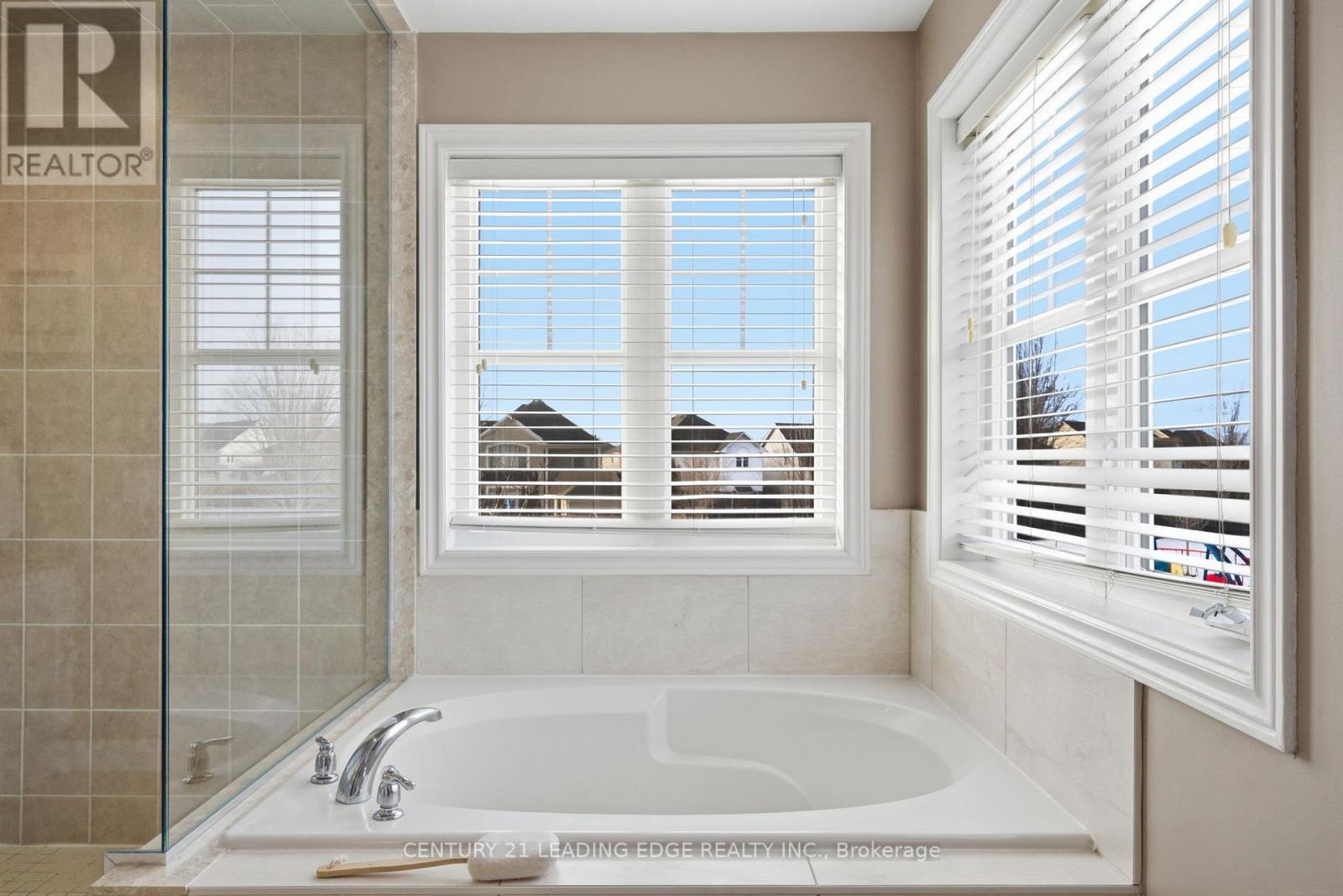 27 Majestic Street, Whitby, Ontario  L1N 0H3 - Photo 31 - E12798316