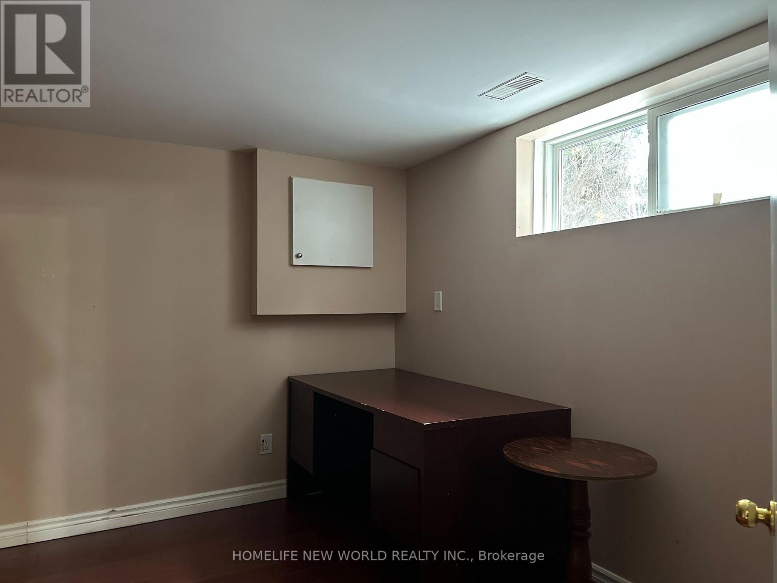 Bsmt - 29 Fulham Street, Toronto, Ontario  M1S 2A3 - Photo 4 - E12798318