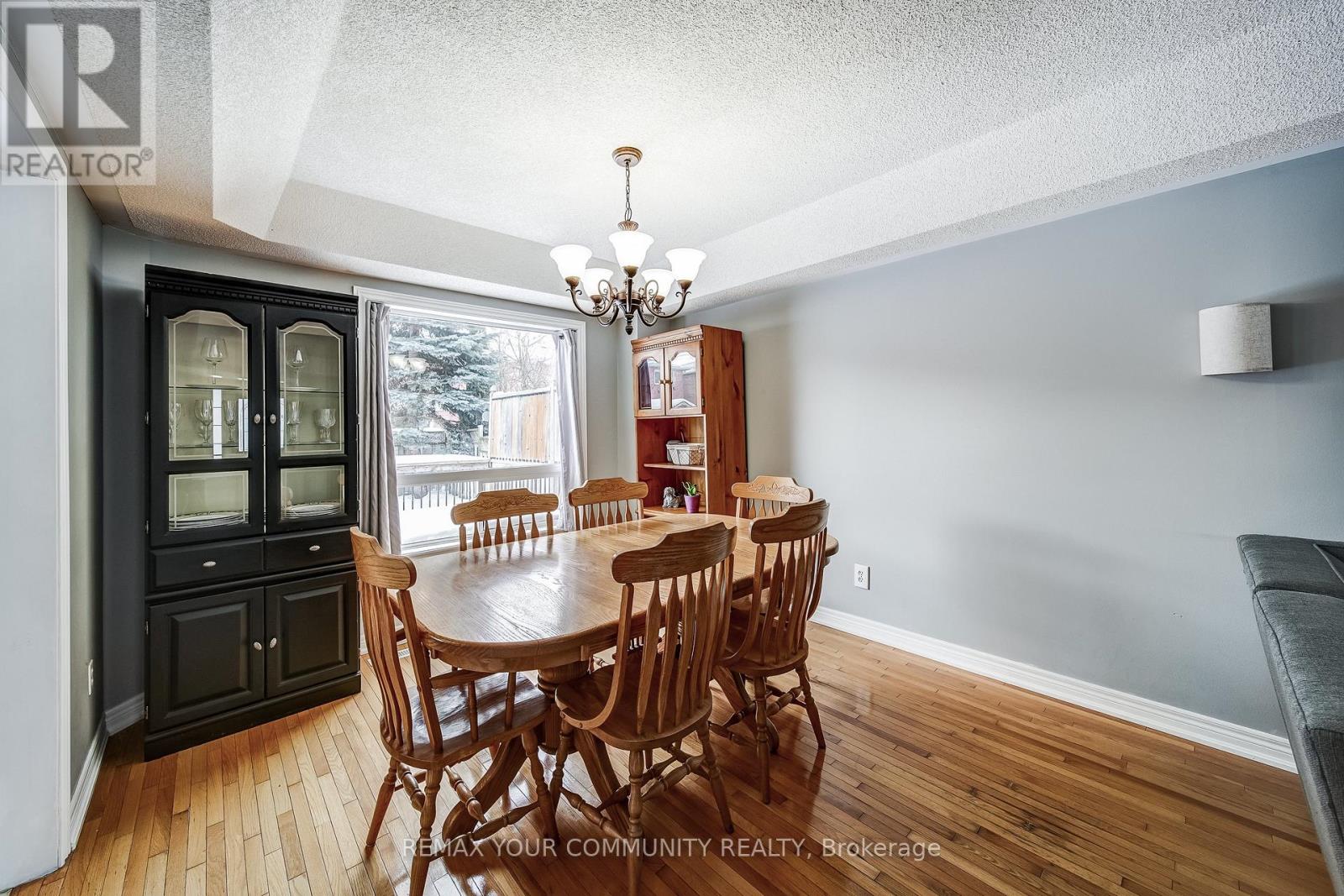 93 Amberview Drive, Georgina, Ontario  L4P 3Y4 - Photo 12 - N12798132