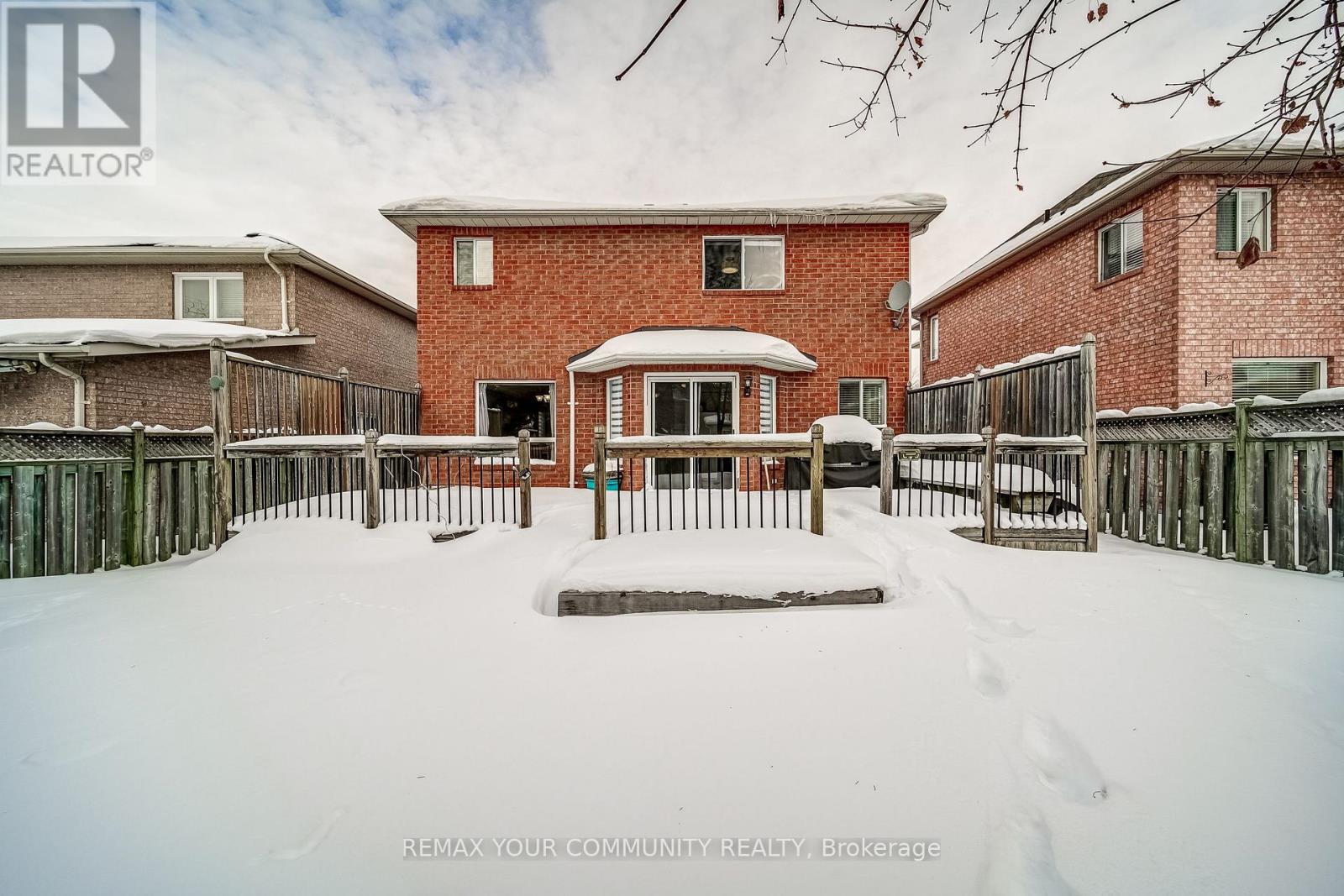 93 Amberview Drive, Georgina, Ontario  L4P 3Y4 - Photo 49 - N12798132