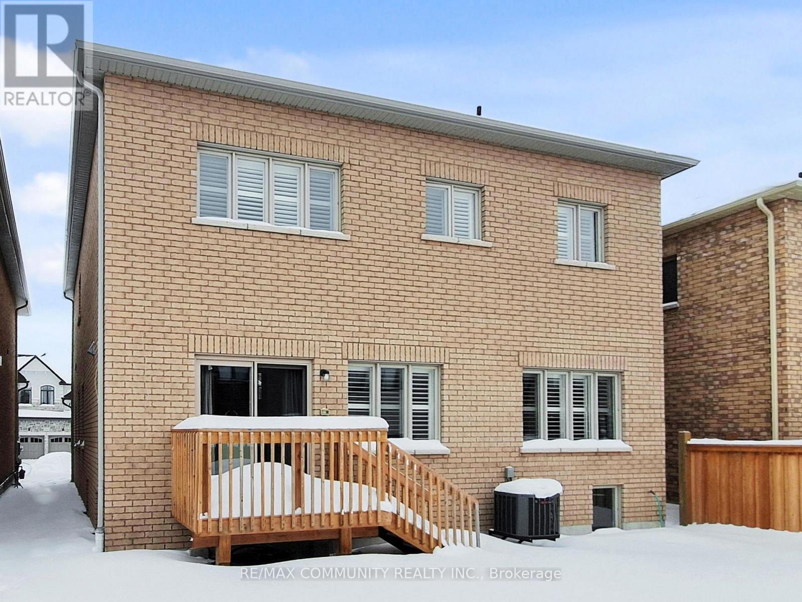 301 Danny Wheeler Boulevard, Georgina, Ontario  L4P 0K1 - Photo 44 - N12798138