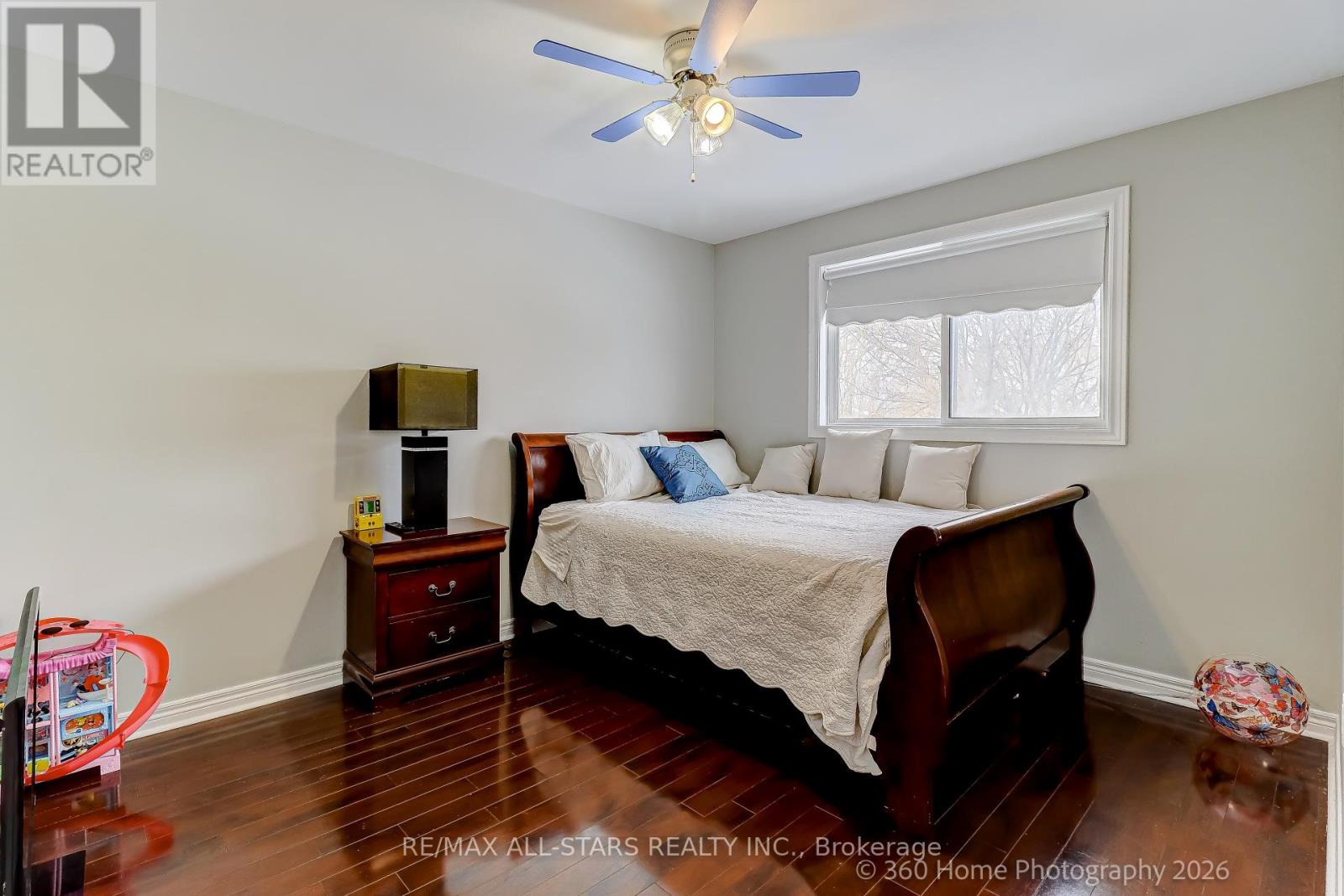 Main Floor - 6 Amberview Drive, Georgina, Ontario  L4P 3X6 - Photo 14 - N12798162