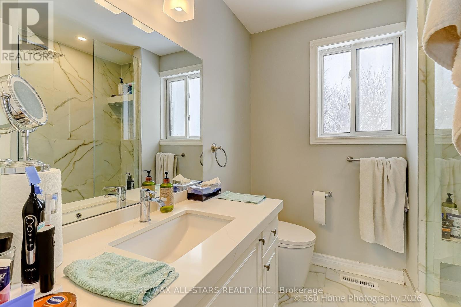 Main Floor - 6 Amberview Drive, Georgina, Ontario  L4P 3X6 - Photo 16 - N12798162