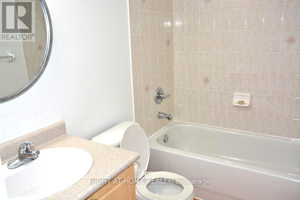 242 Flagstone Way, Newmarket, Ontario  L3X 2Y2 - Photo 15 - N12798234